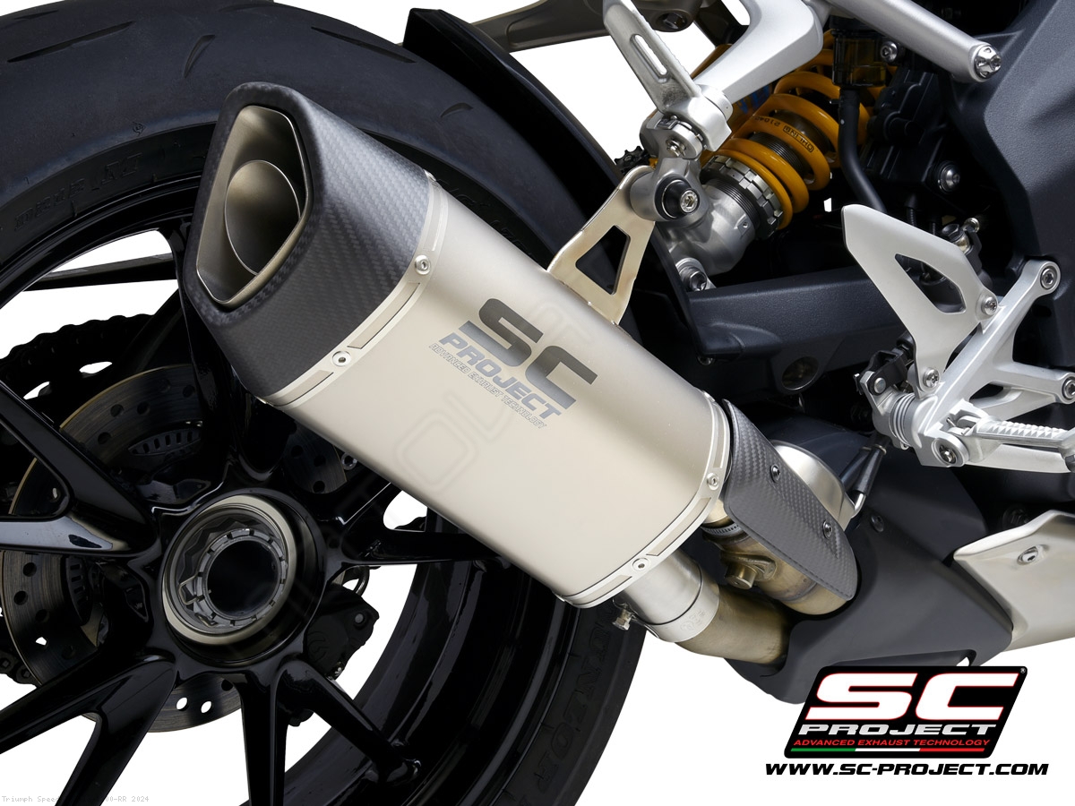Speed triple 1200 rs exhaust clearance