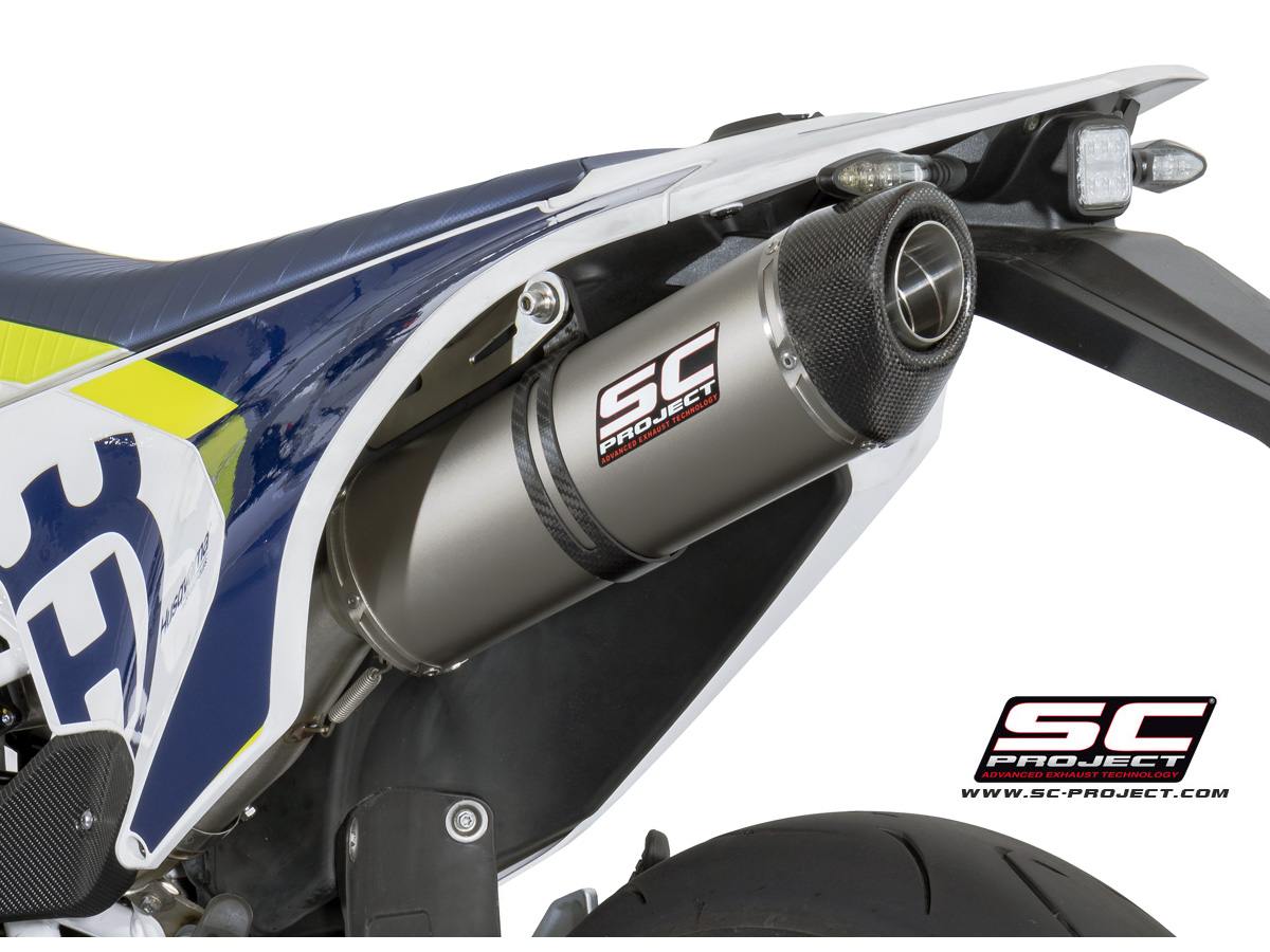 Oval Exhaust Husqvarna / 701 Supermoto / 2021 (HU01-02T)