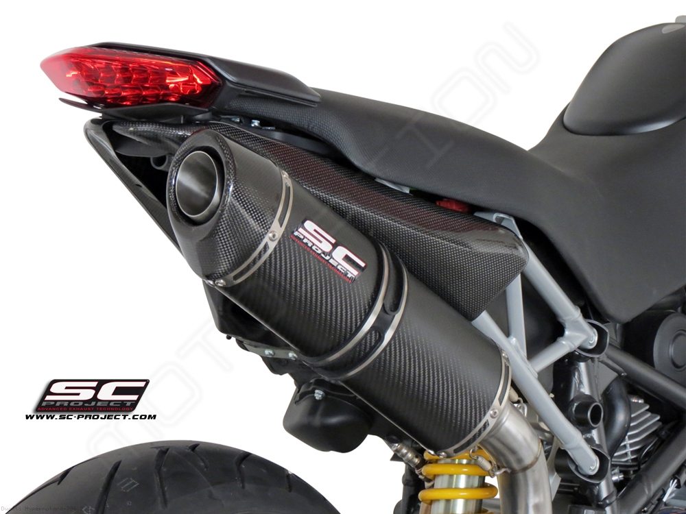 DUCATI ハイパーモタード796 SC PROJECTカーボンマフラーセット Oval Exhaust Ducati / Hypermotard 796 / 2010 (D05-02)